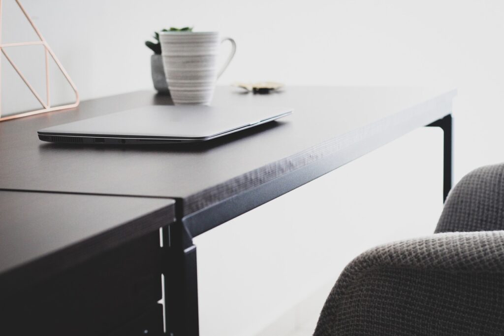 在宅ワーク未経験者が始める副業のポイントは？