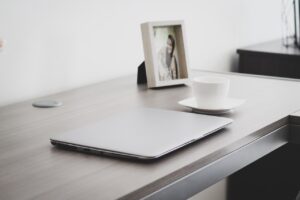 在宅勤務で夫婦が感じるストレスを解消する方法は？