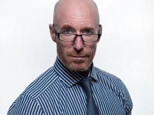 オンライン面接での背景や照明、カメラ位置の最適解は？