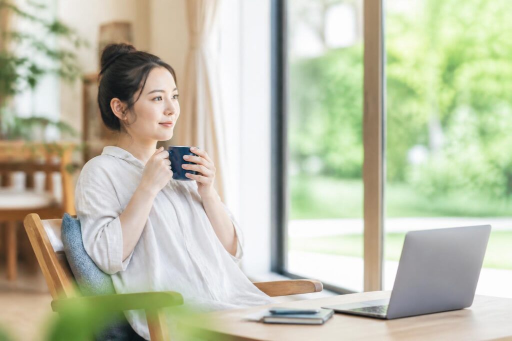 海外にいながら日本の仕事を効率的にこなす方法は？